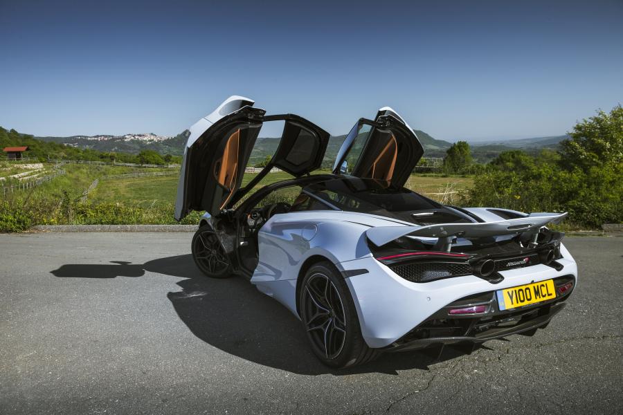 McLaren 720S Coupe 2017 года  (WW) (фото 31 из 160)